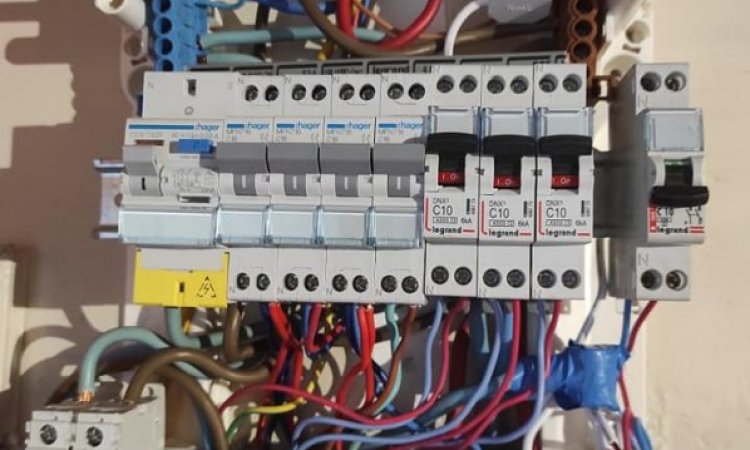 Mise aux normes tableau électrique à Macon et sa région
